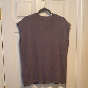 TCOT Women's Sleeveless Gray Top…size L